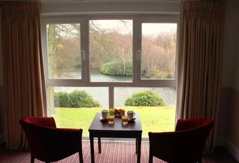 Hotel Inn On The Lake