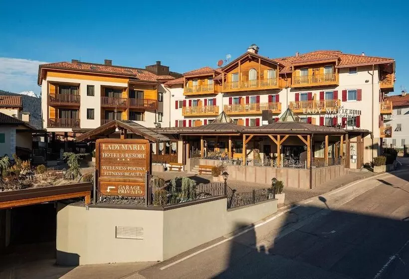 Lady Maria Hotel Wellness & Resort