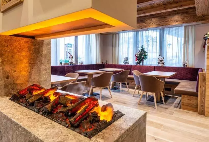 Lady Maria Hotel Wellness & Resort