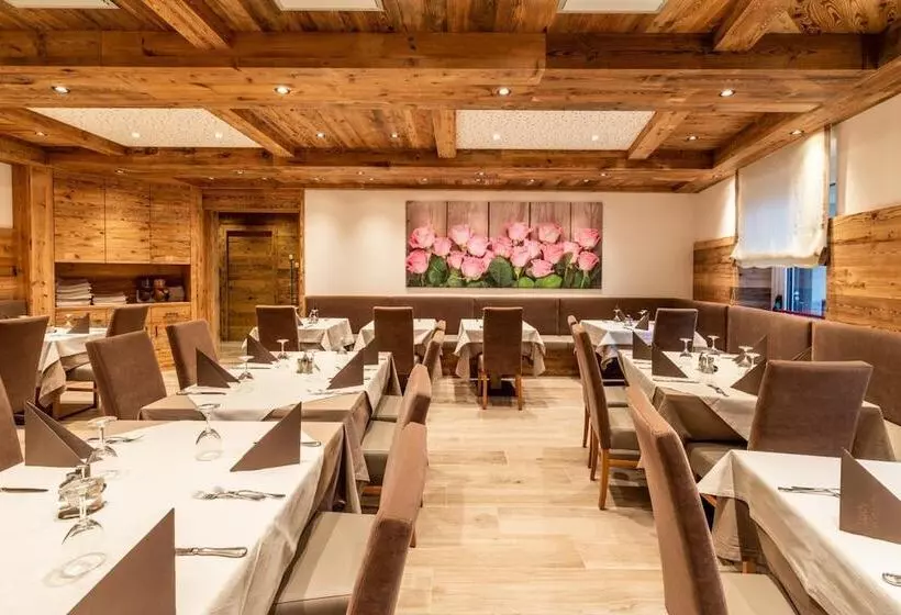 Lady Maria Hotel Wellness & Resort