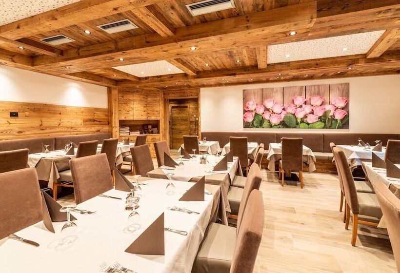 Lady Maria Hotel Wellness & Resort