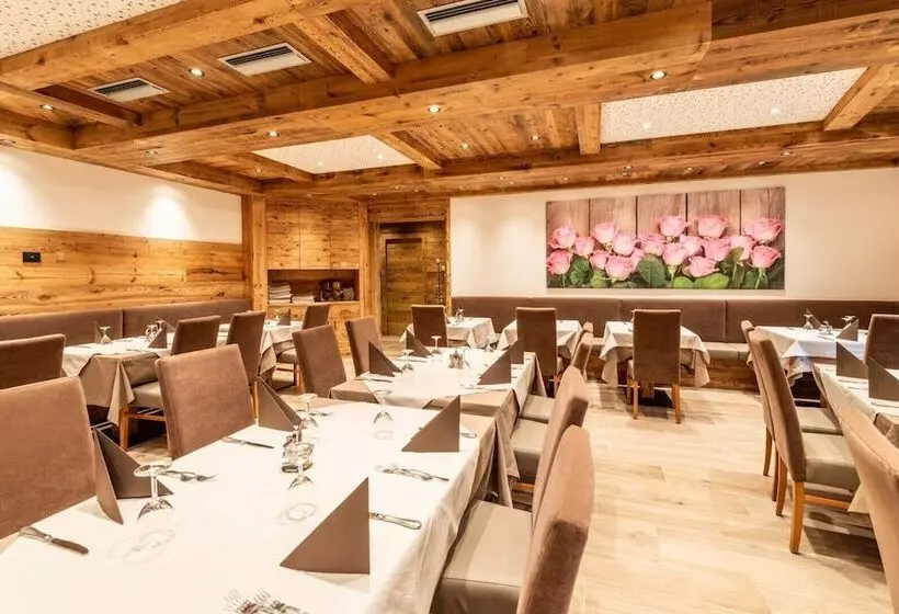 Lady Maria Hotel Wellness & Resort