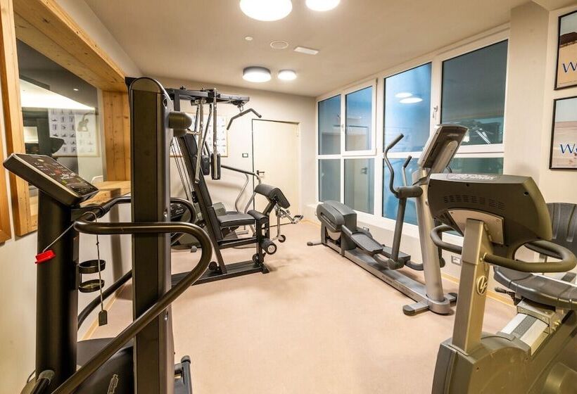 Lady Maria Hotel Wellness & Resort