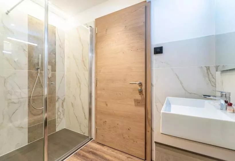 Lady Maria Hotel Wellness & Resort