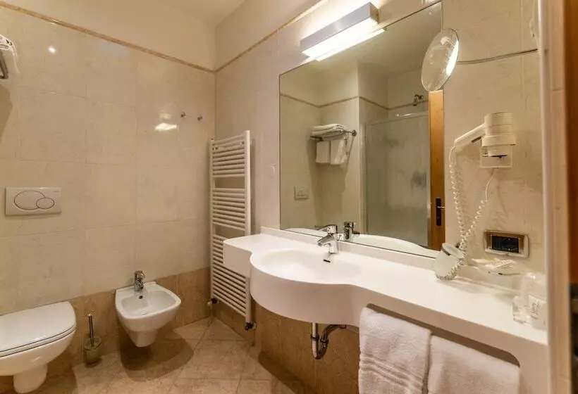 Lady Maria Hotel Wellness & Resort