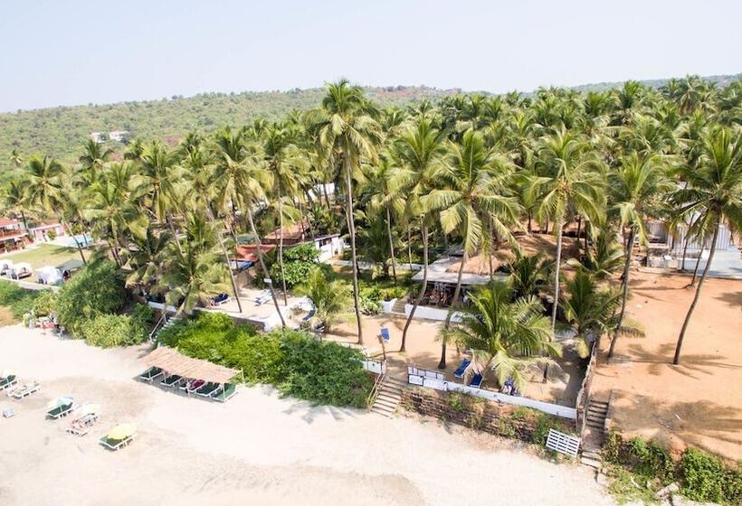 هتل Leela Cottages