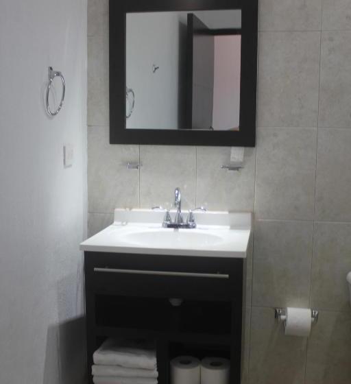 فندق Marina Topolobampo