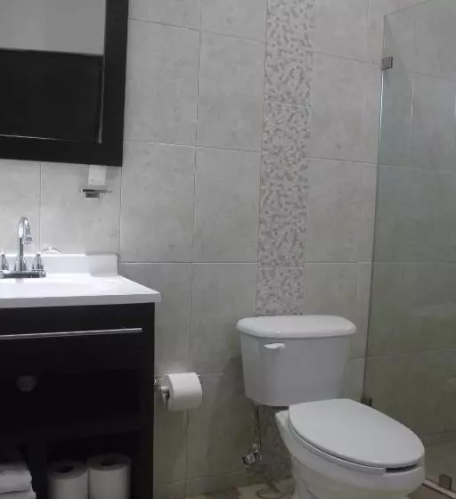 هتل Marina Topolobampo