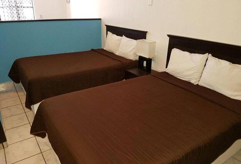 فندق Marina Topolobampo