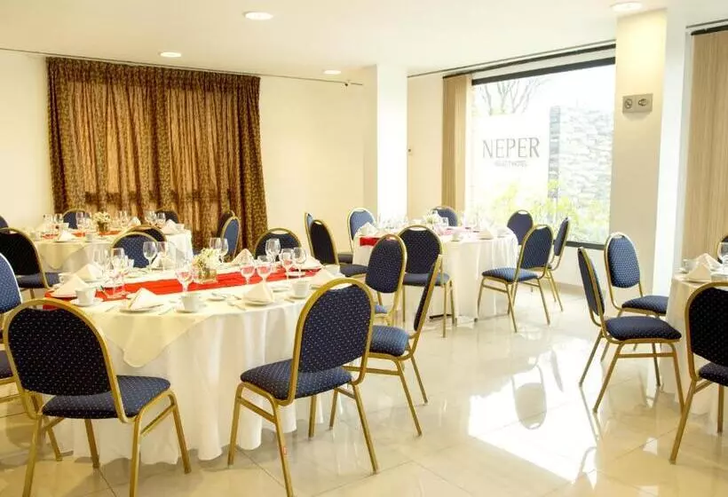 هتل Neper
