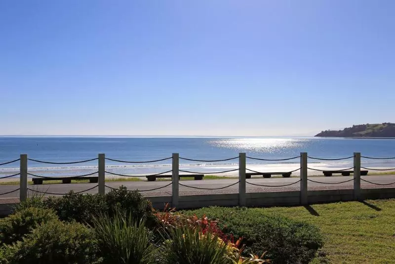 فندق Onetangi Beach Apartments