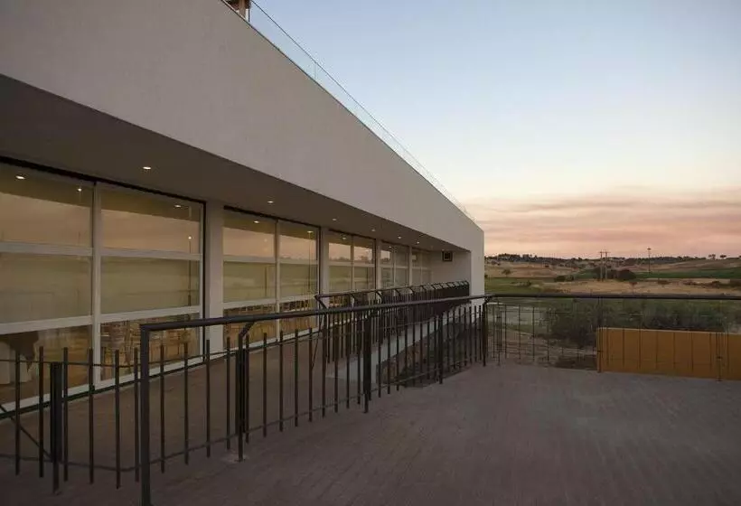 هتل روستایی Herdade Da Urgueira