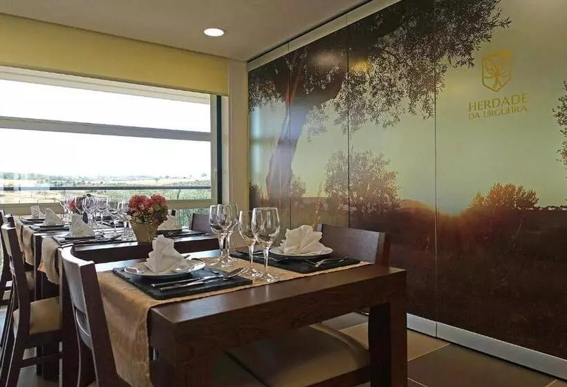 هتل روستایی Herdade Da Urgueira