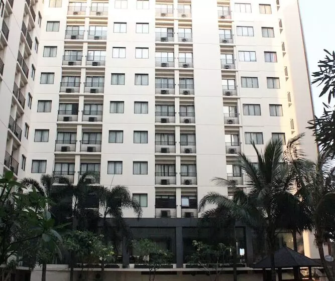 هتل Sahid Mutiara Karawaci