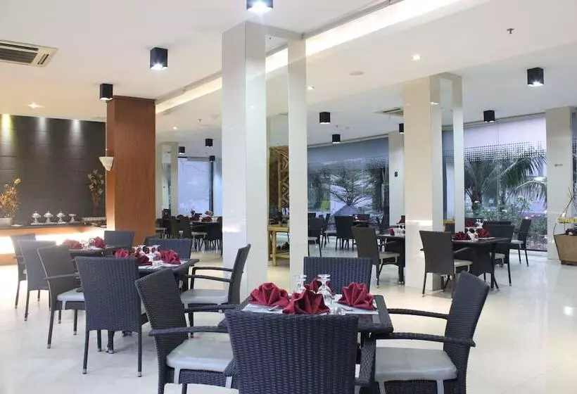 هتل Sahid Mutiara Karawaci