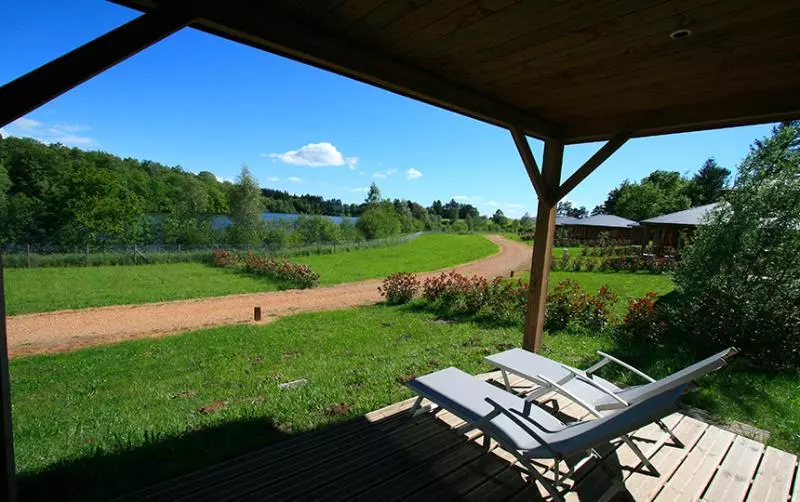 Отель Vacanceole  Le Domaine Des Monedieres