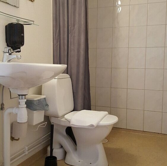 בית מלון כפרי Vilsta Camping And Cottages