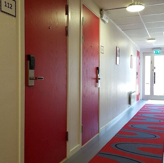 בית מלון כפרי Vilsta Camping And Cottages