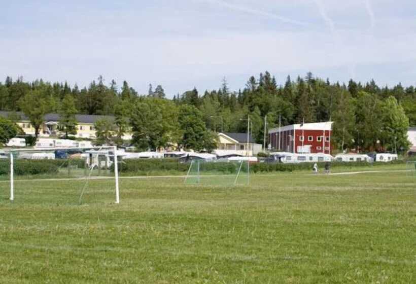 בית מלון כפרי Vilsta Camping And Cottages