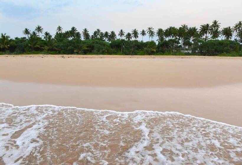 Отель Warahena Walauwa