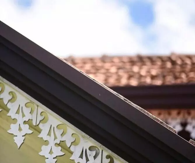 Hotel Warahena Walauwa