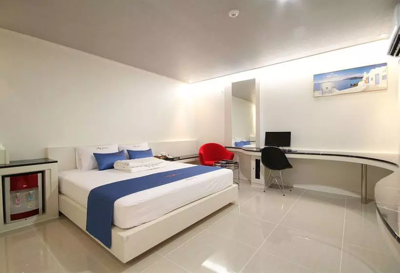 مُتل Beach Stay