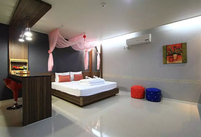 مُتل Beach Stay