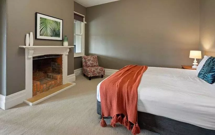 پانسیون Clydesdale Manor