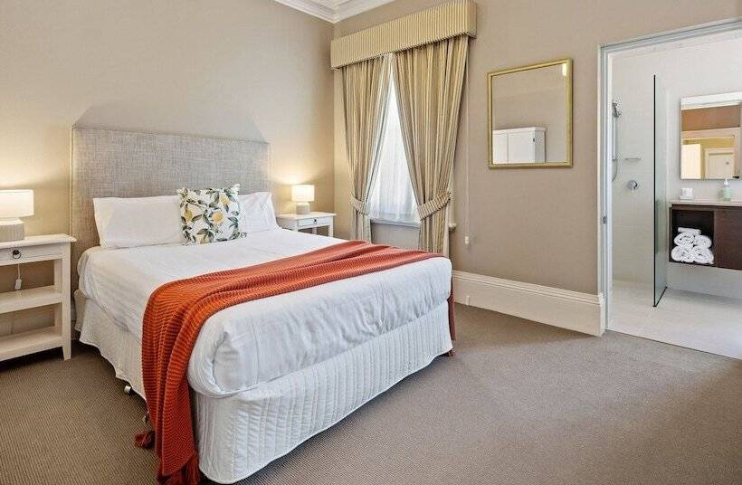 بنسيون Clydesdale Manor