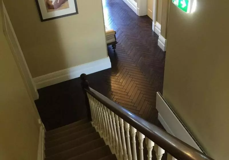 پانسیون Clydesdale Manor