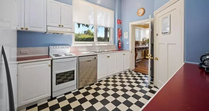 پانسیون Clydesdale Manor