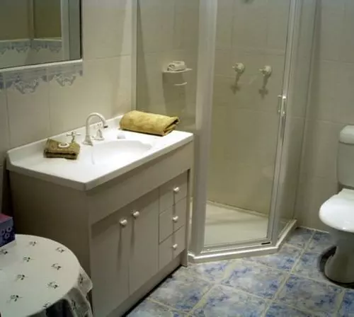 بنسيون Highton Manor