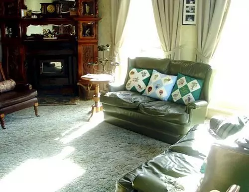 بنسيون Highton Manor