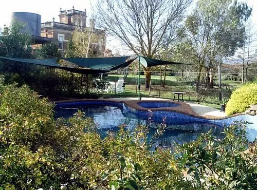 بنسيون Highton Manor