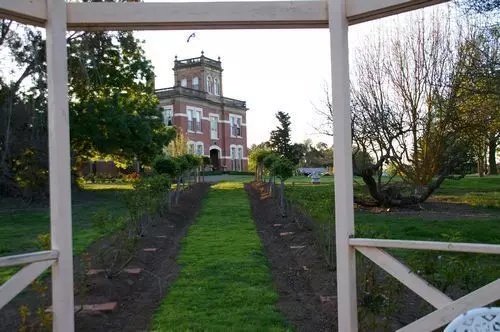 بنسيون Highton Manor