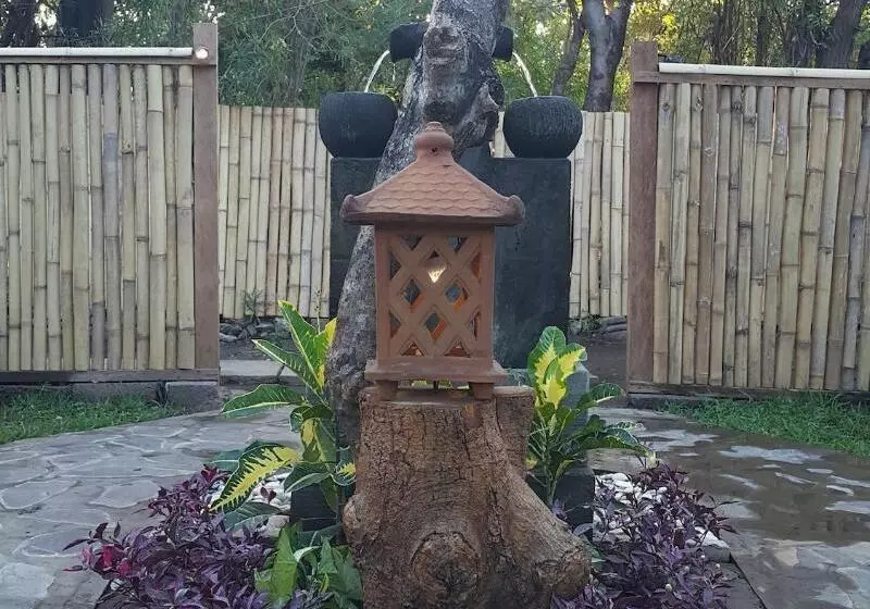 Пансион Mango Tree Inn