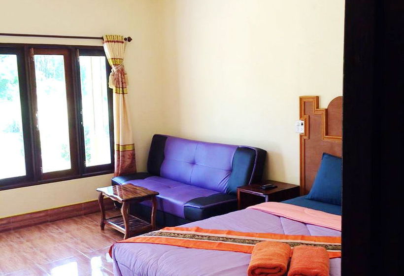 Pensão Phu Lanta Life