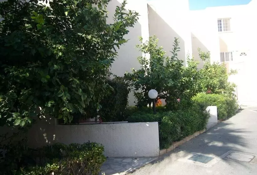 Santa Barbara Complex