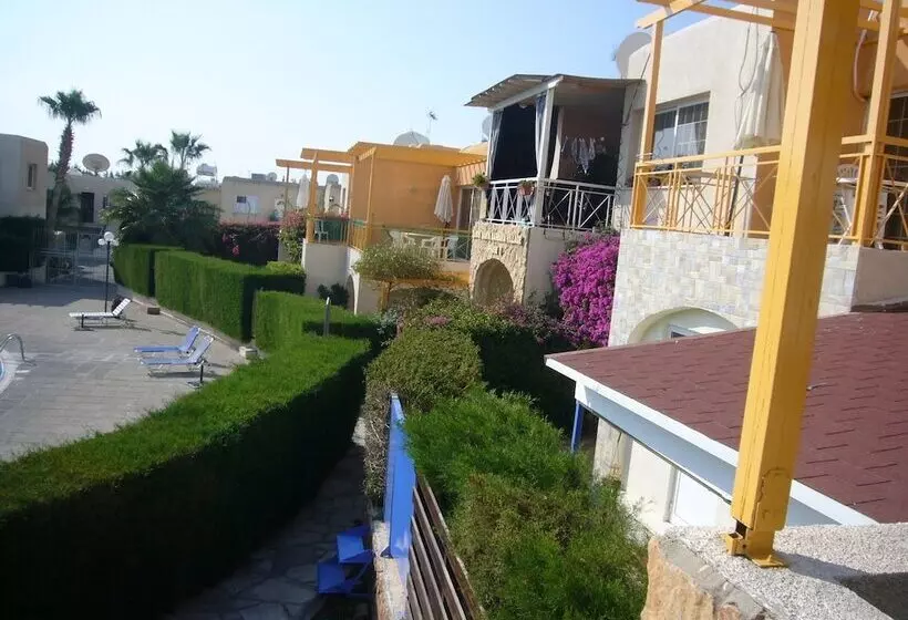 Santa Barbara Complex