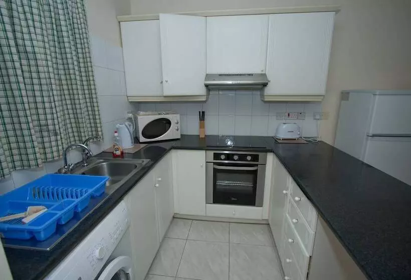 Santa Barbara Complex