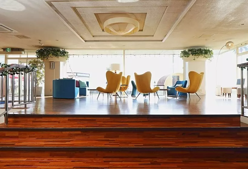 Sayan Terrace Hotel & Resort