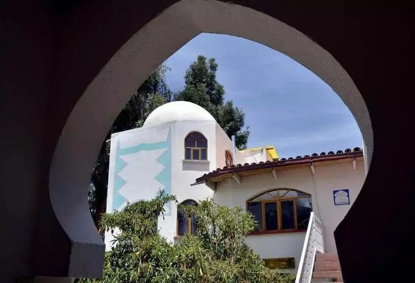 هاستل La Cúpula