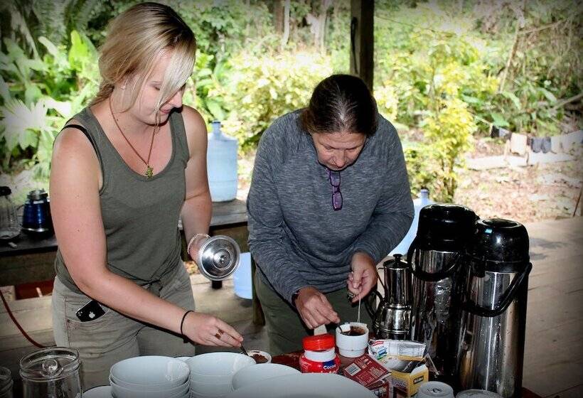 هاستل Tambopata Guest House