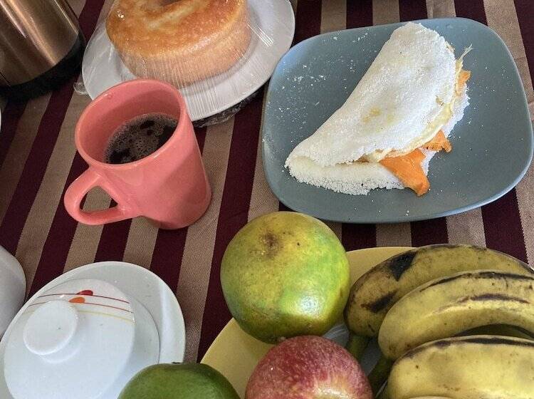 تختخواب و صبحانه Pousada Nossa Casa Cama & Café