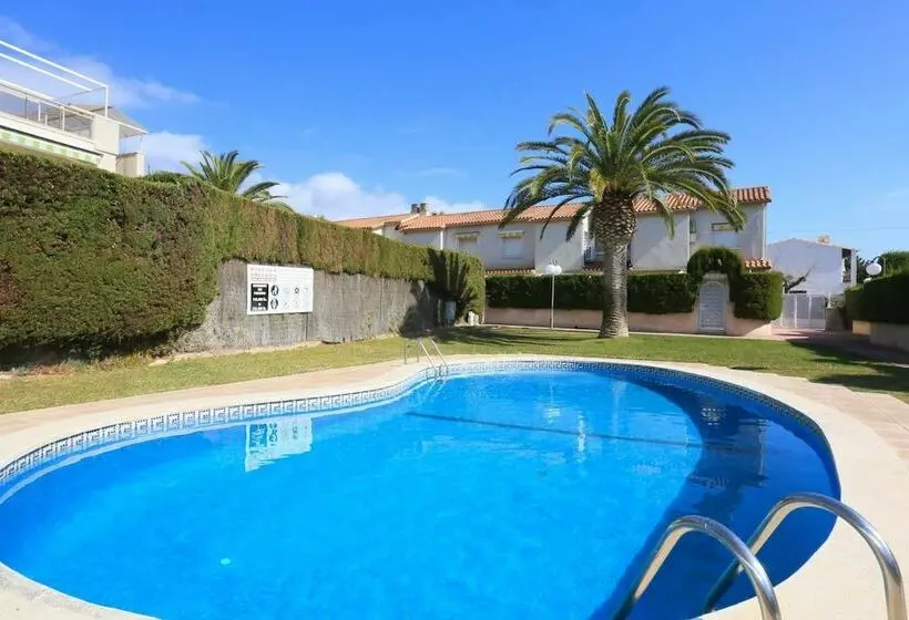 Casa Adosada Para 6 Personas En Cambrils