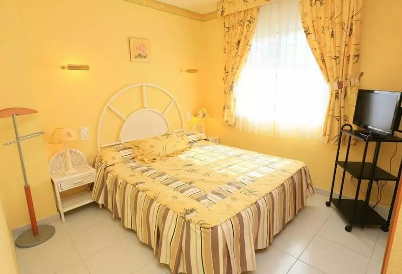 Casa Adosada Para 6 Personas En Cambrils