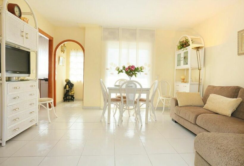 Casa Adosada Para 6 Personas En Cambrils