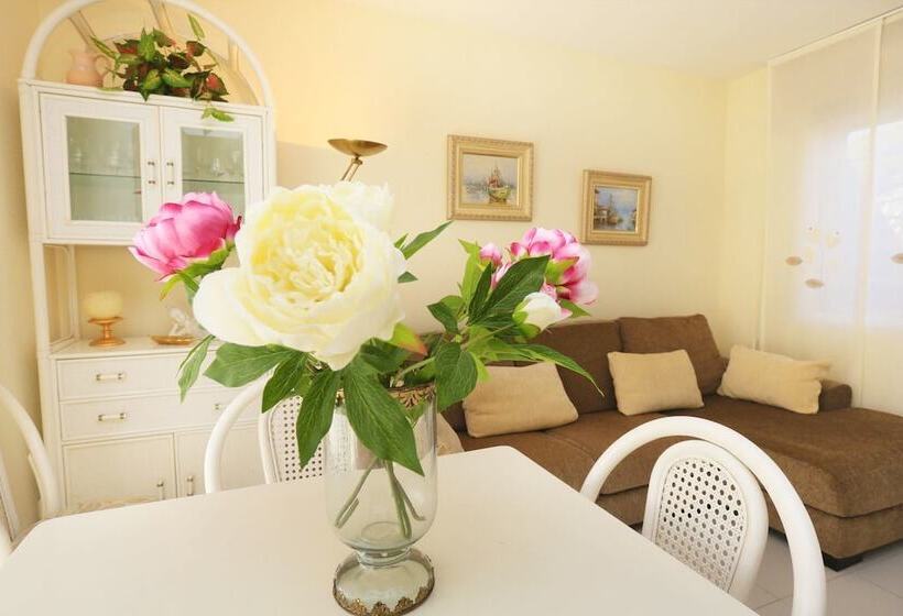 Casa Adosada Para 6 Personas En Cambrils