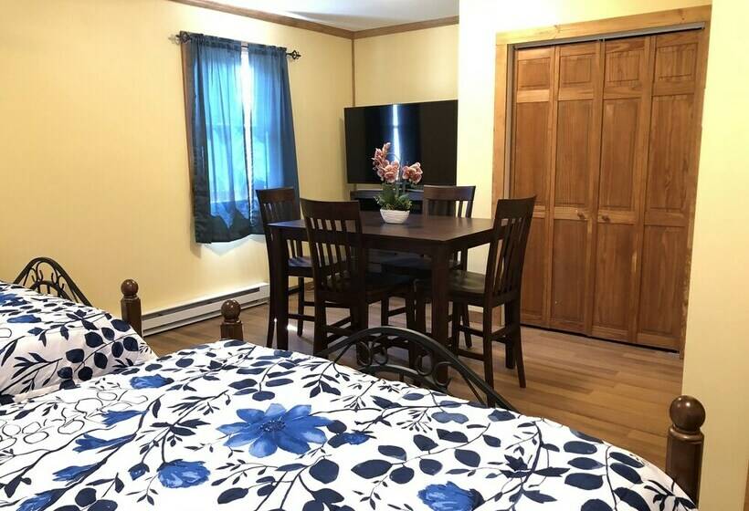 Equestrian House Andalusian Suite