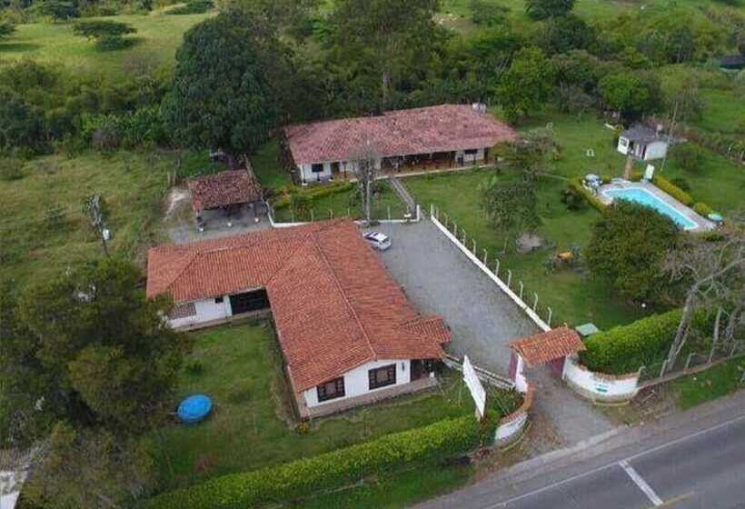 Finca Hotel El Meson